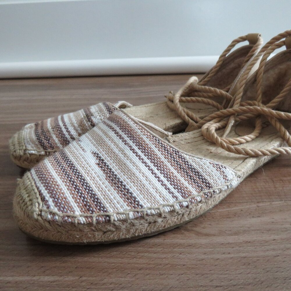 UGG Libbi Serape Leather Woven Espadrilles Flat Shoes in Beige Cream - Size US 8 - Picture 6 of 14